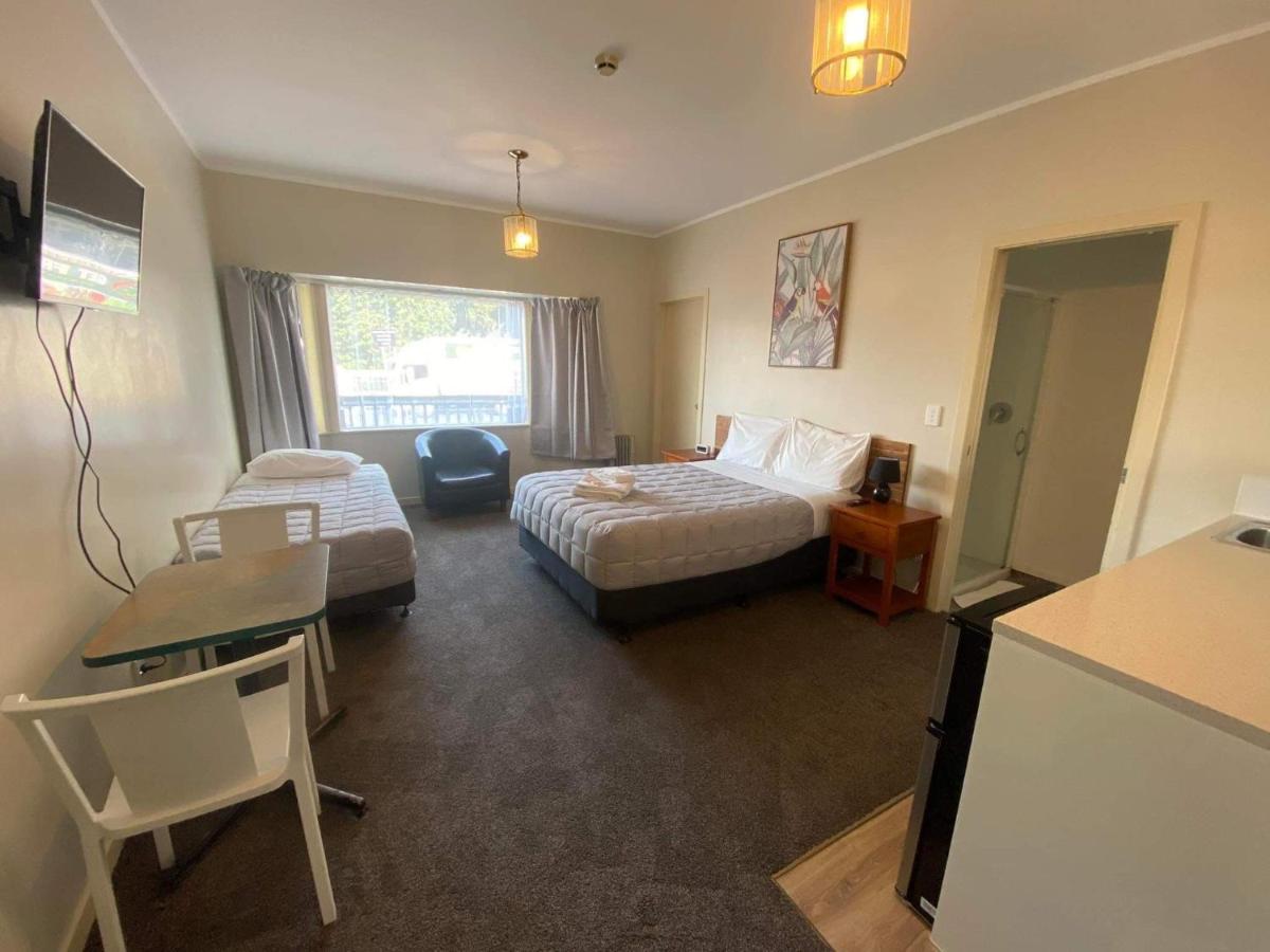 Airport Westney Lodge Auckland Exterior foto