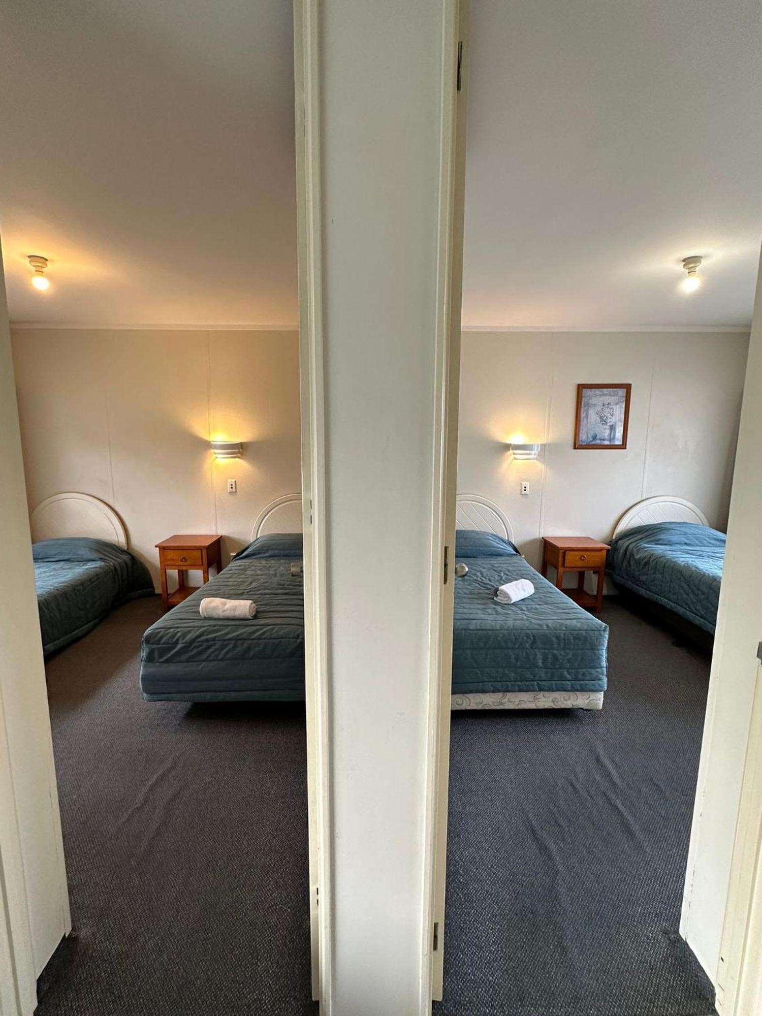 Airport Westney Lodge Auckland Exterior foto
