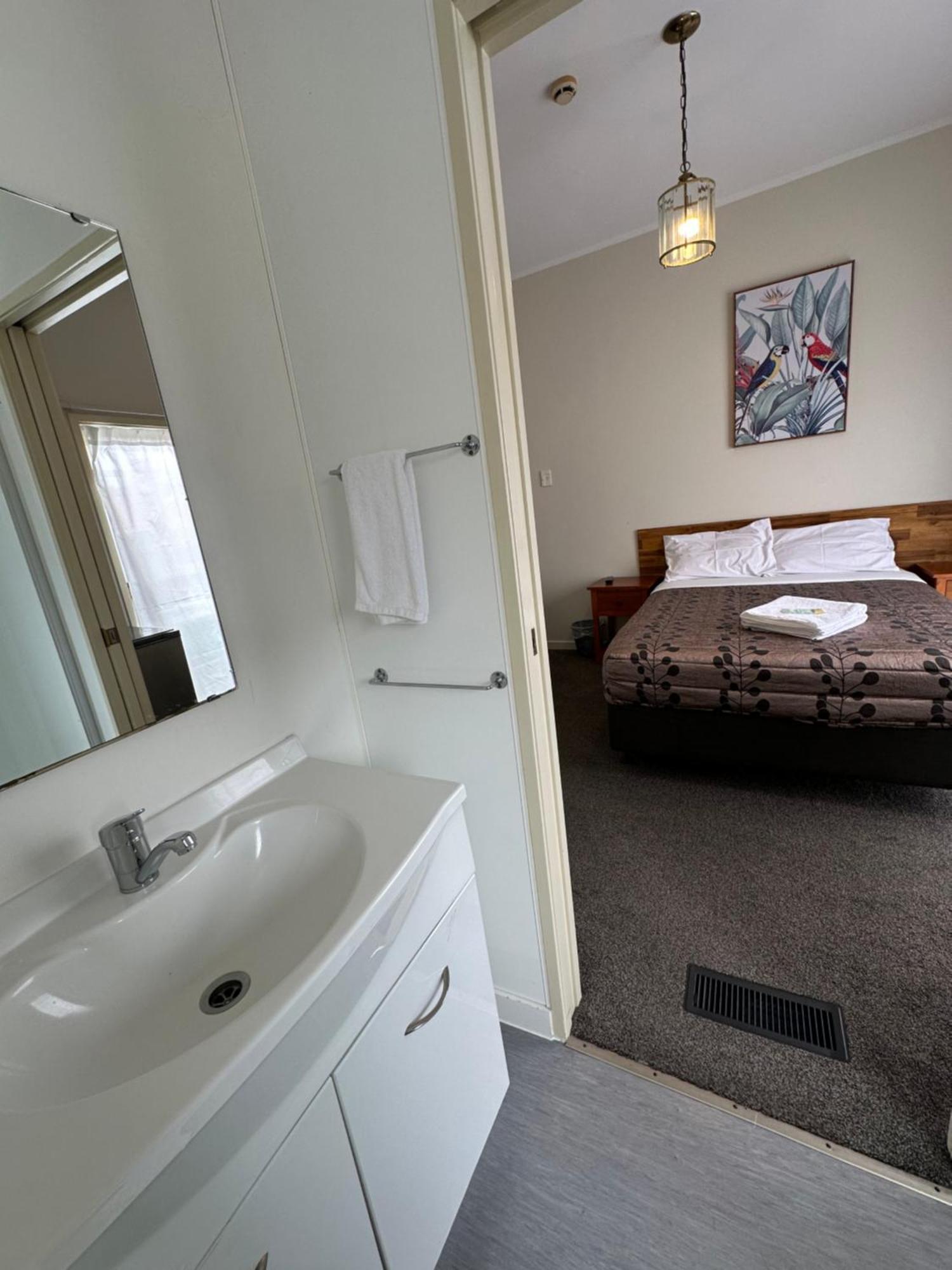 Airport Westney Lodge Auckland Exterior foto